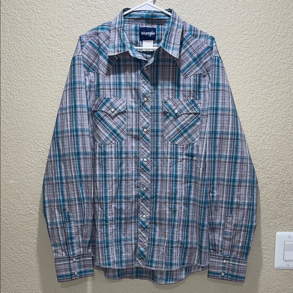 Wrangler Other - Wrangler Men's Teal and Gray Plaid Button Down Shirt